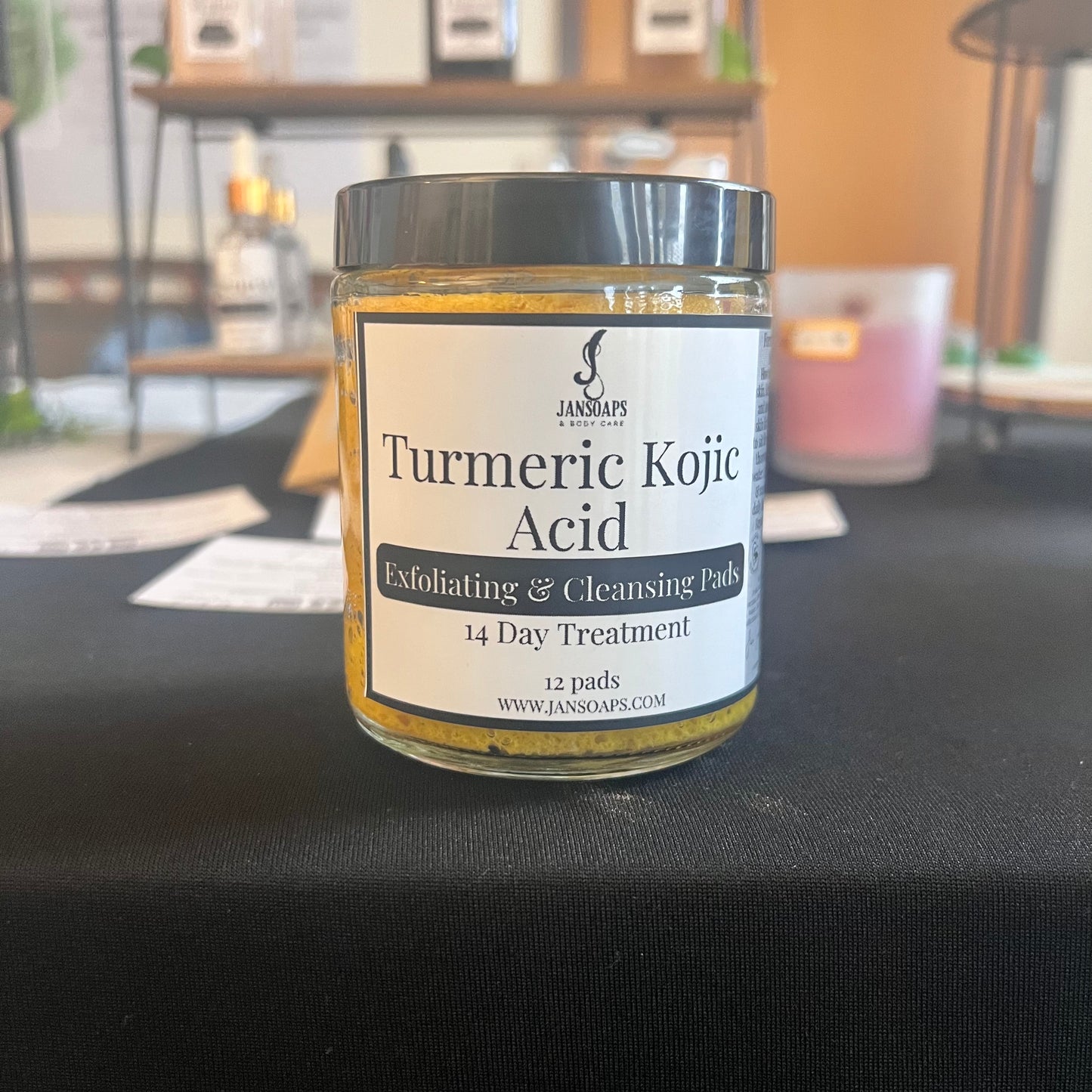 Turmeric Kojic Acid Exfoliating & Cleansing Pads