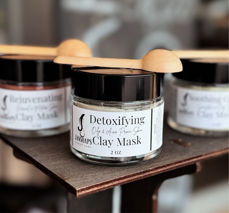 Detoxifying Clay Mask